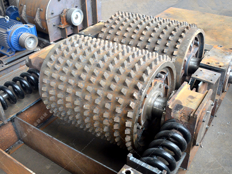 故障排查寶典:雙齒輥破碎機異響、粒度變粗等常見問題如何快速解決? 故障排查寶典:雙齒輥破碎機異響、粒度變粗等常見問題如何快速解決?